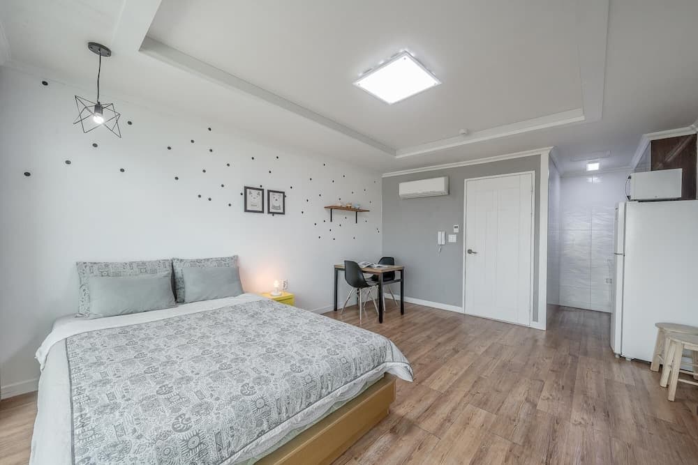 Yeosu Redondo Pension