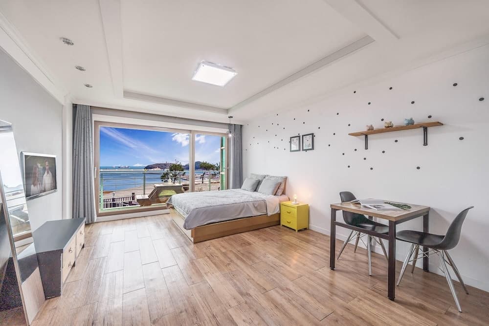 Yeosu Redondo Pension