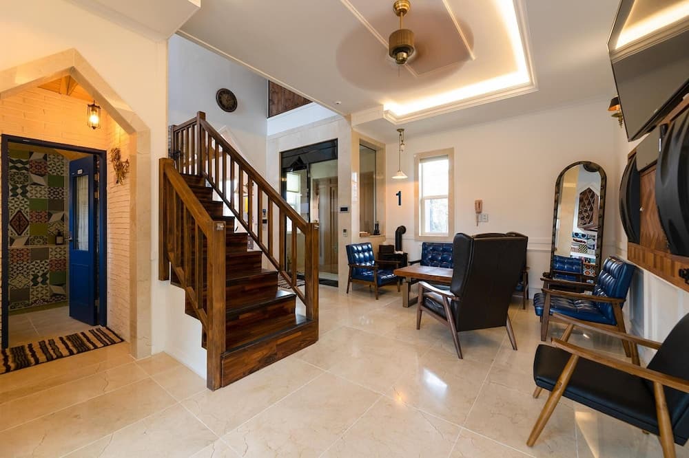 Gyeongju Sweetcreamhill Pension