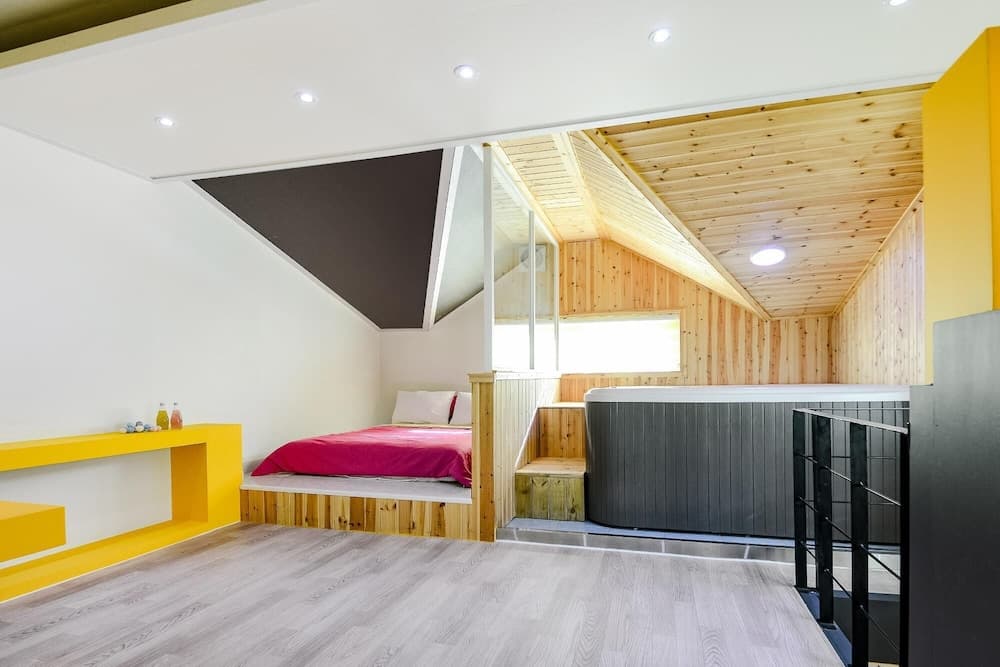 Gapyeong Poongkyungmaru Pension