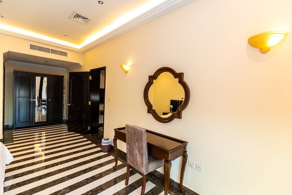 Royal Mirage Hotel and Apartments