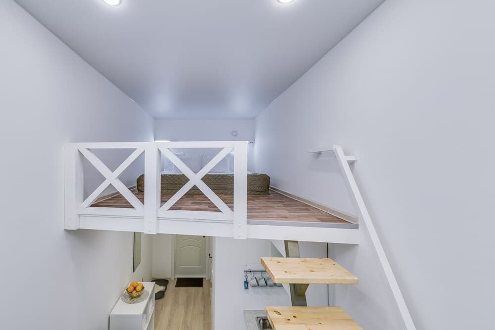 Travelto Liteiniy 58