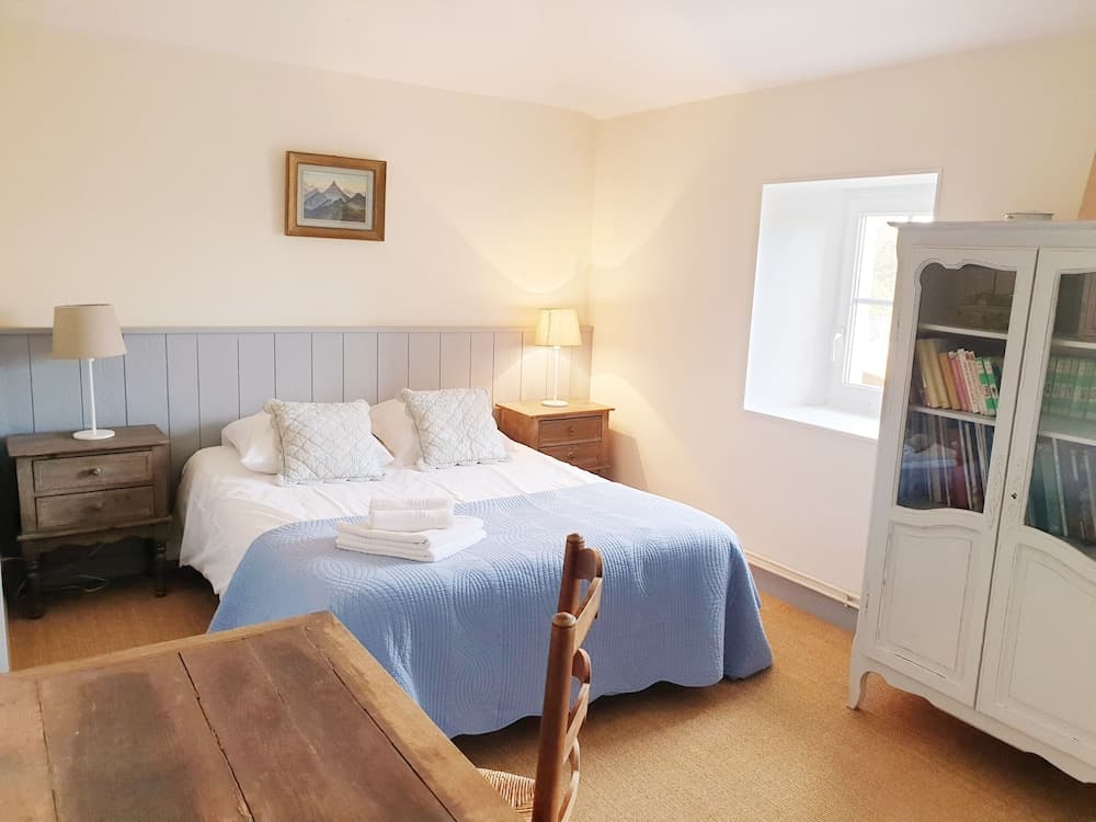 Logis de Graves Grande Demeure Familiale et Piscine