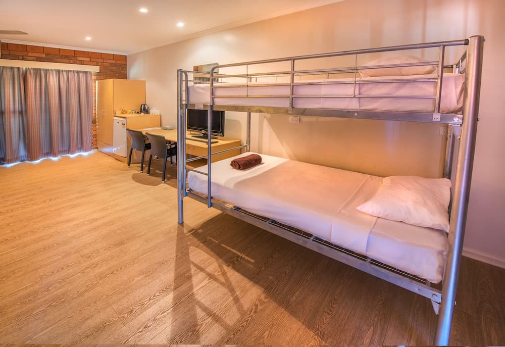 Contour Hotel Katherine