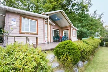 Chungju Hosuwiui Haru Pension