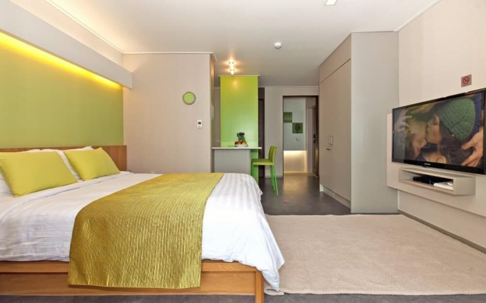 Geoje Sea Next 79 Pension