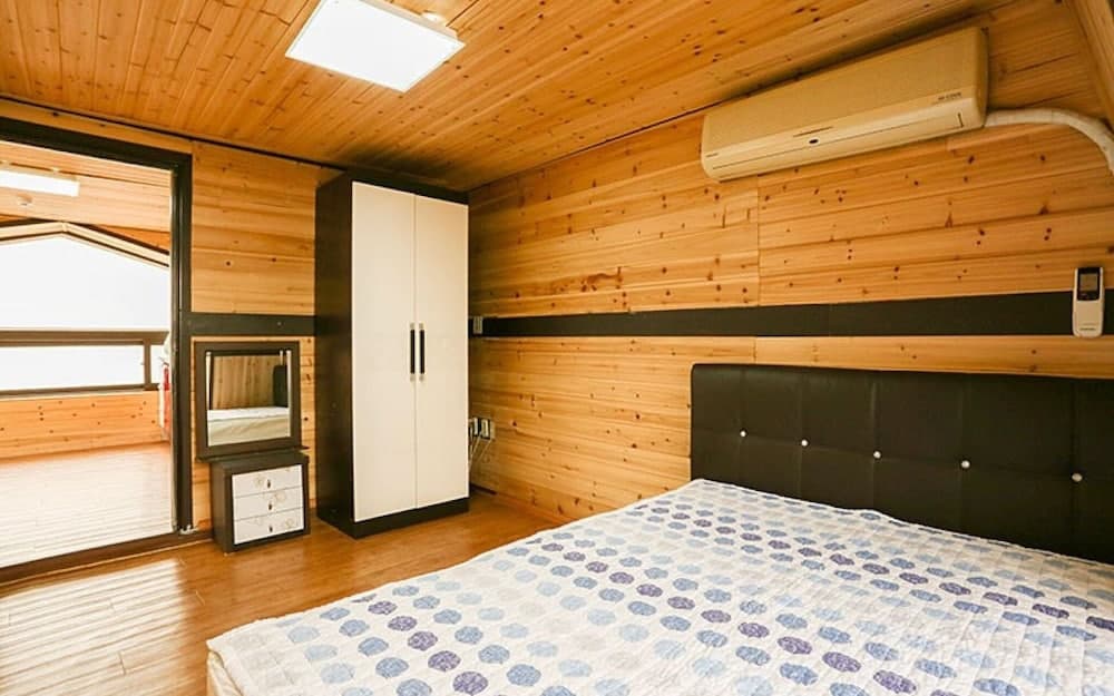 Muan Punggyeong Pension