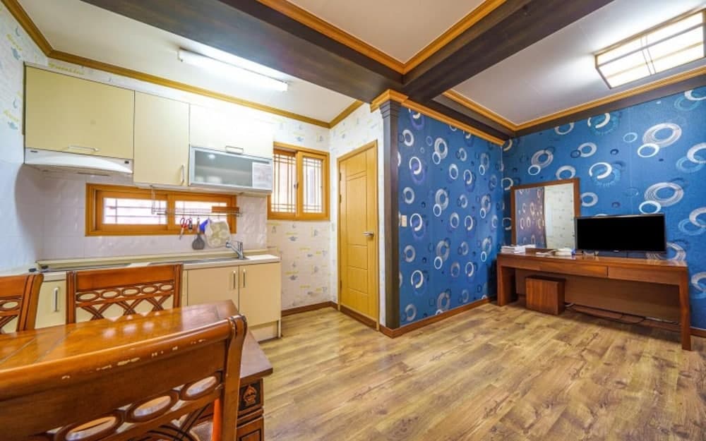 Hamyang Jiri Resort Bed and Breakfast