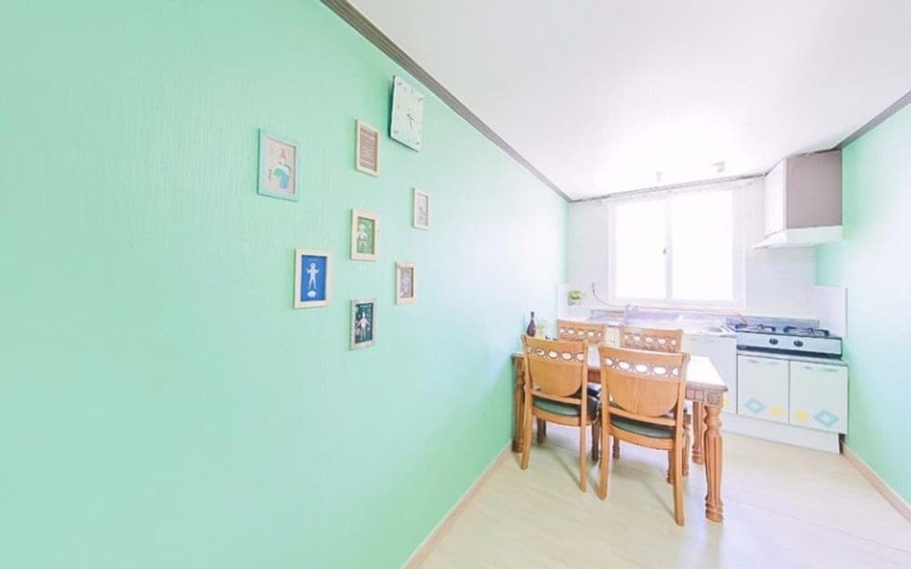 Hwaseong Badateuriyagi Pension