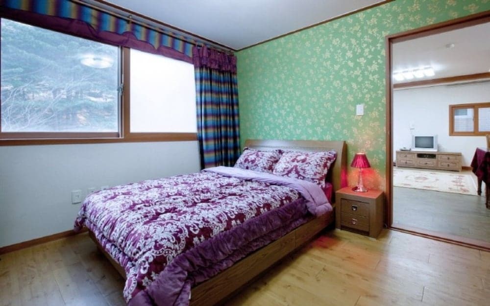 Pocheon Jatnamu Solhyanggi Pension