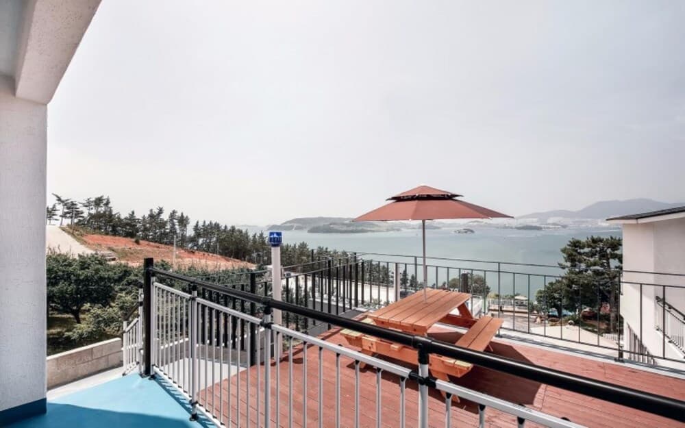 Yeosu Blooming Pension