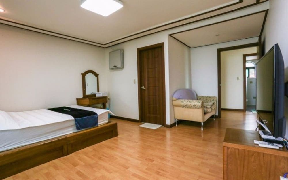 Jeju Badapunggyeong Pension