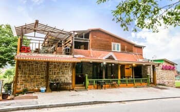 Gongju Inyeonui Hyanggi Pension