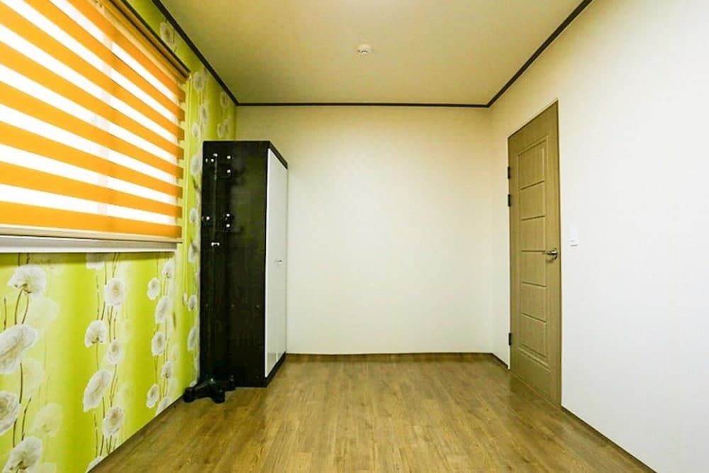 Yangpyeong San and Gang Pension