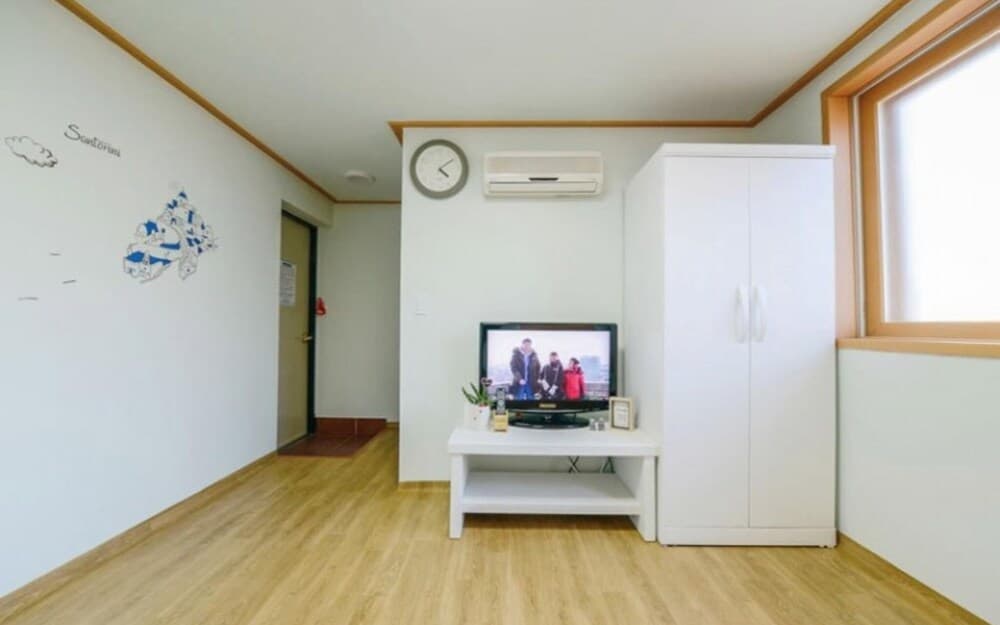 Taean Mongsan 142 Pension