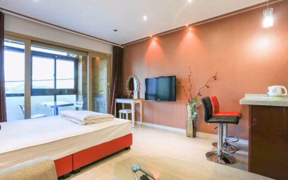 Geojedo Goun Pension