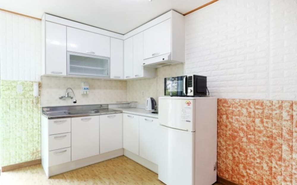 Danyang Cheonnyeonbawi Pension