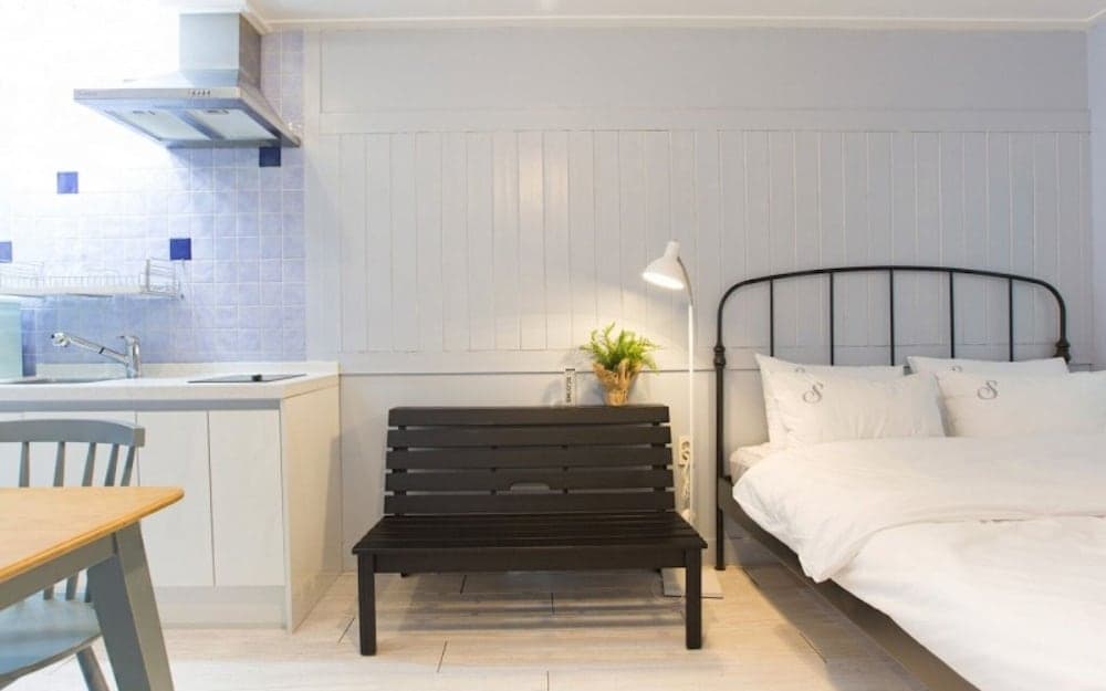 Taean Her Sea Pension