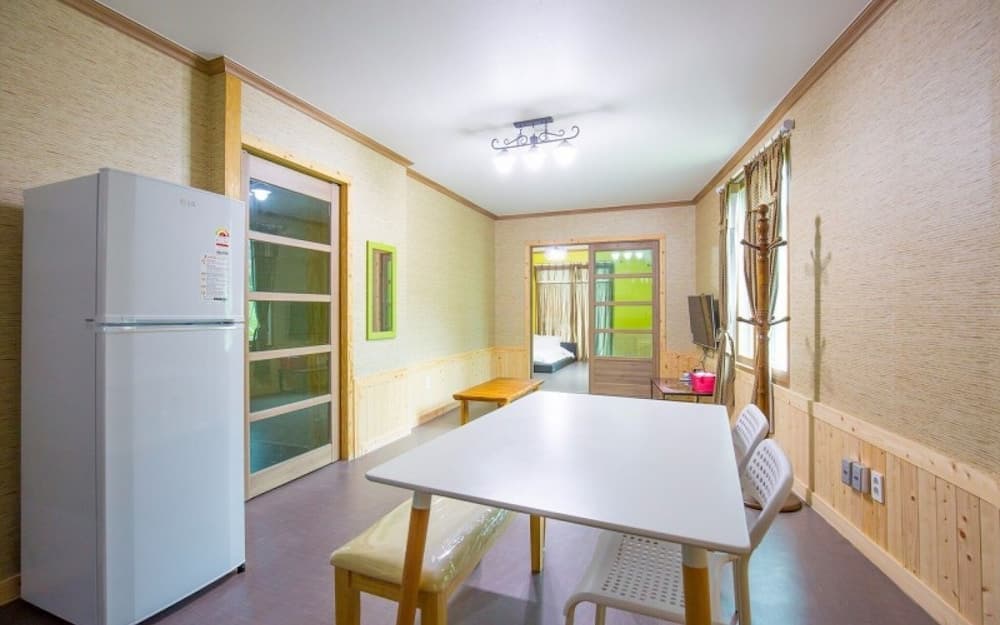 Gwangyang Feel Tourist House Pension