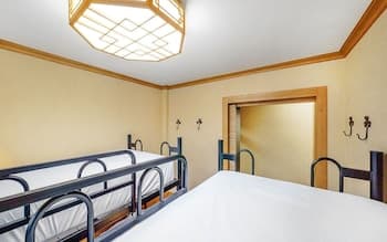 Yeosu Rest Guest House