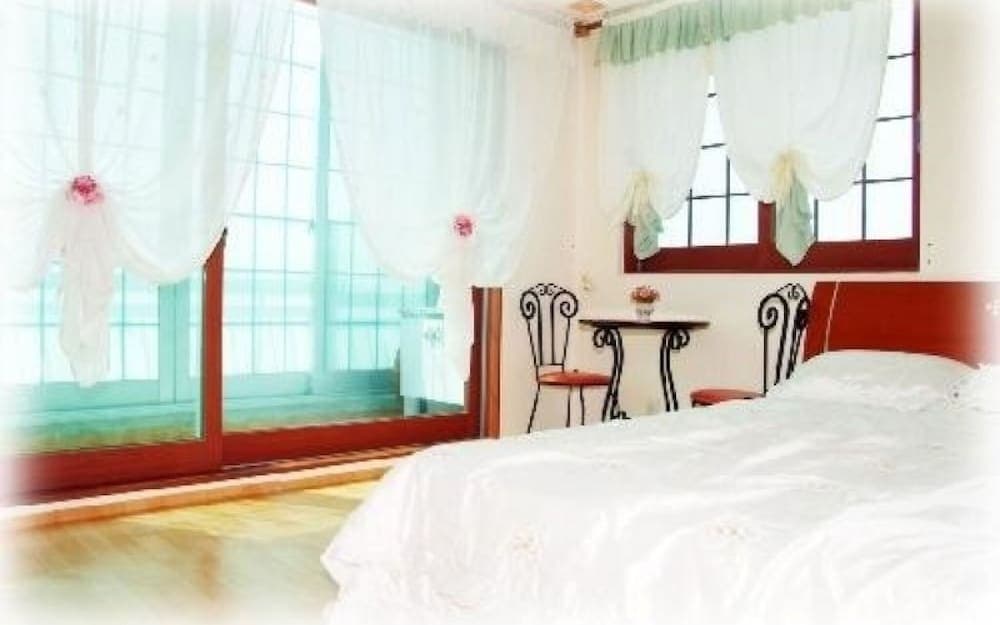 Geojedo Glory Pension