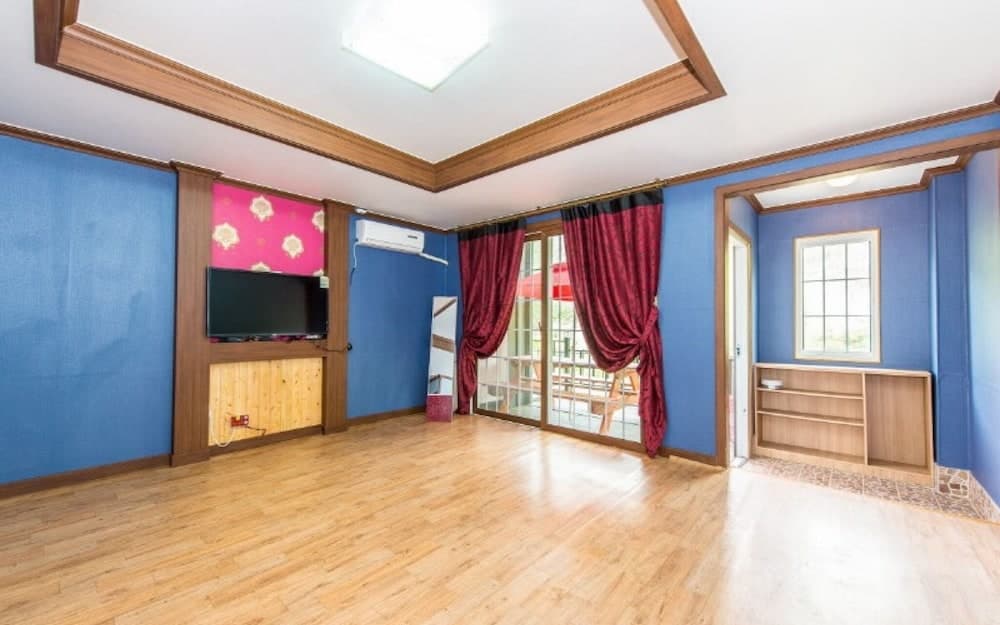 Miryang Nature and People Pension