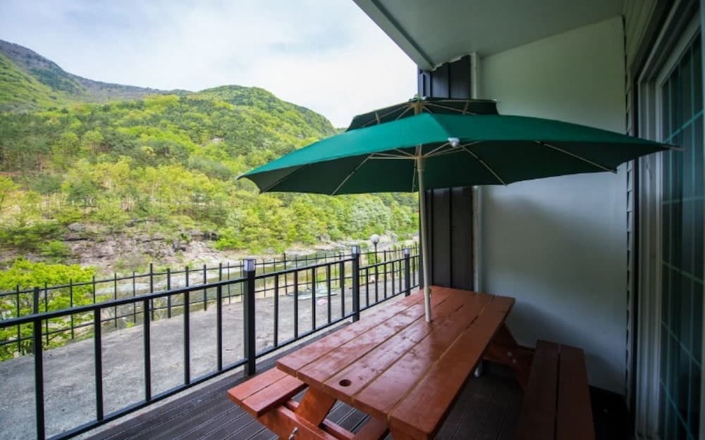 Miryang Nature and People Pension