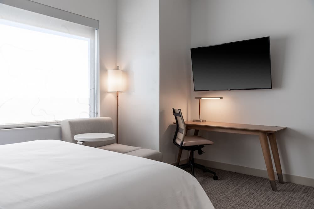 Element Dallas Richardson