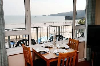 Mermaid Apartment - Sea Front Apartment With Views