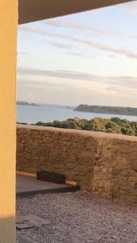 Apartment 3 Waterstone House - Sea Front Apartment Hot Tub