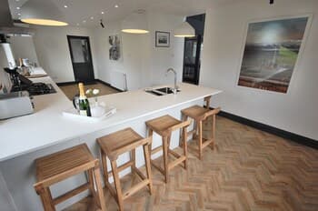 Highwood House - Luxury Cottage Hot Tub Sea Views