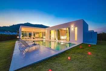 Modern 5 Bedroom Pool Villa KH-A7