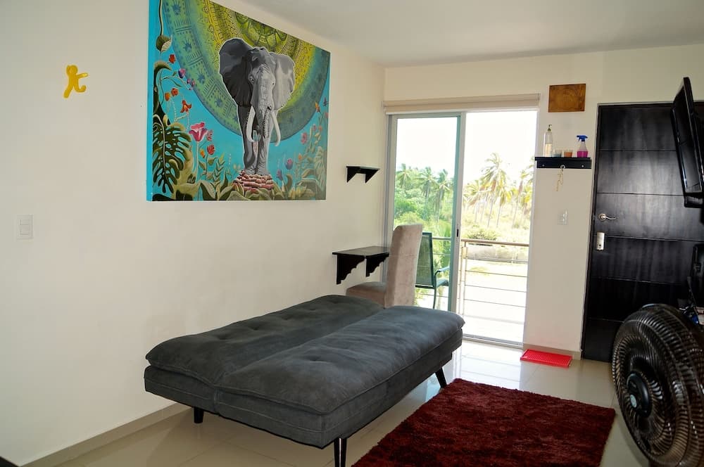 Acapulco Diamond Zone Residential With Jacuzzi in Private Roof Garden