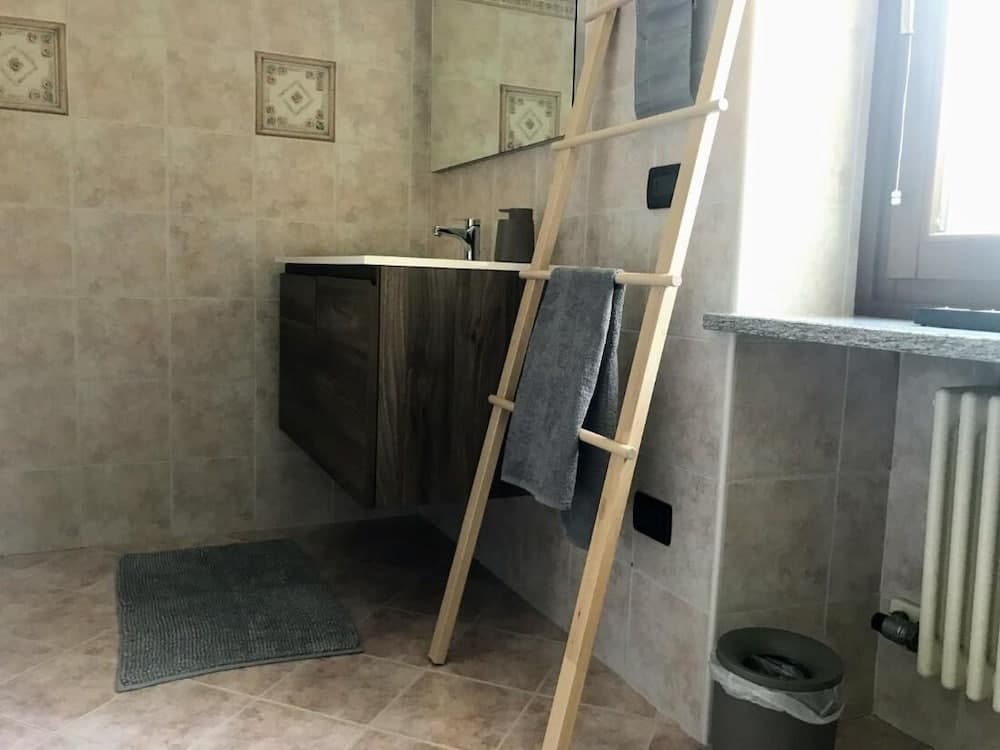 Appartamento Indipendente Nella Collina di Aosta - Cir Vda Aosta 0163