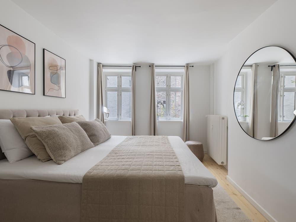 Sanders Main - Cozy 2-bdr Apt Close to Nyhavn