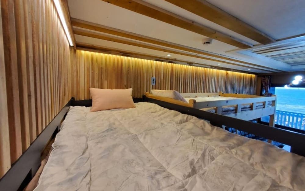 Jeju Woljeongri Badahyanggi Pension