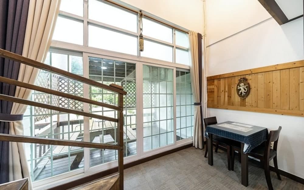 Yangpyeong Happy Story Pension