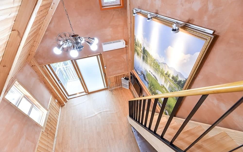 Gwangyang Banwolsanjang Pension