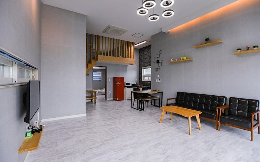 Pohang Sea and Bamboo Pension