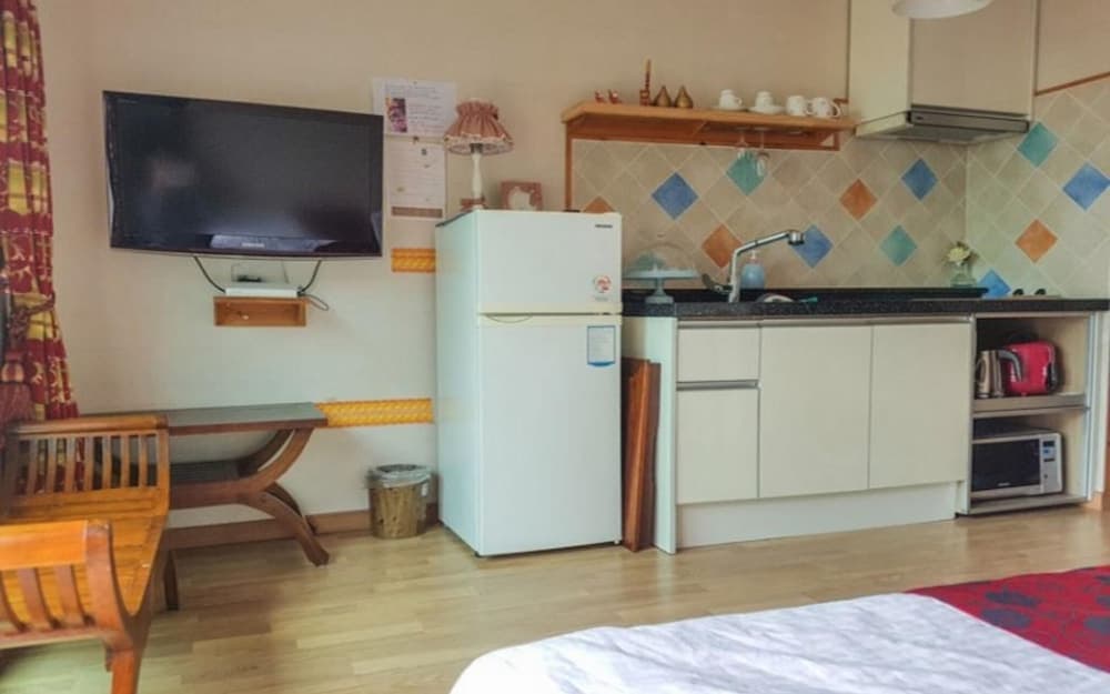 Geojedo Ppalganjibung Praha Pension