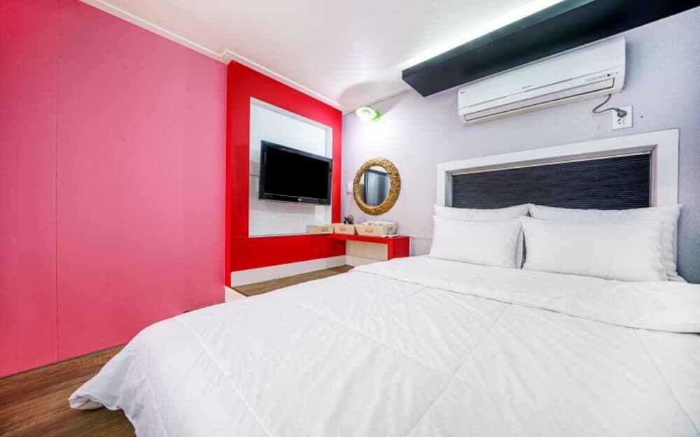 Pocheon Sanbong Poolvilla