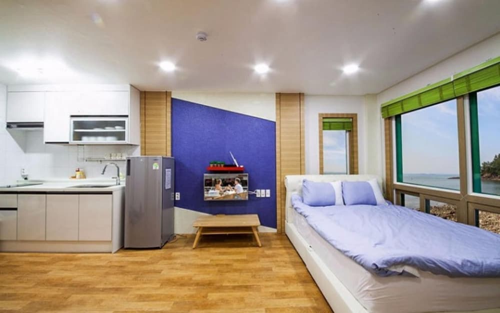 Namhae Bamsum Story Pension