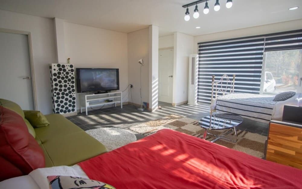 Pocheon La Vie En Rose Pension