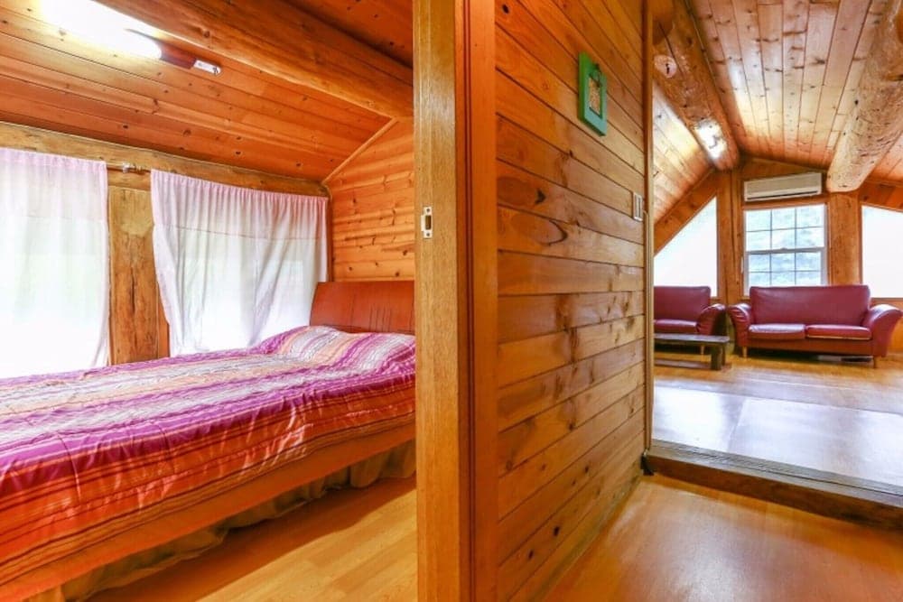 Yangpyeong Log Camp Pension