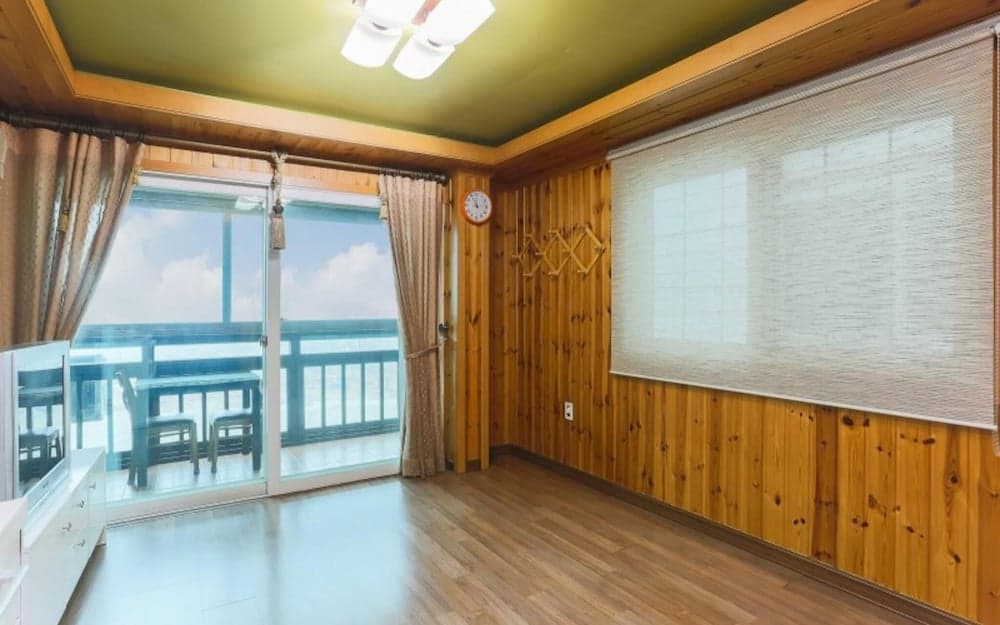 Hwaseong Yeoulteo Pension