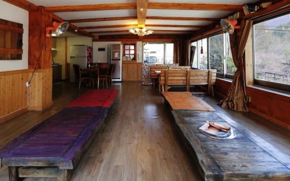 Gwangyang Hajo Country Pension