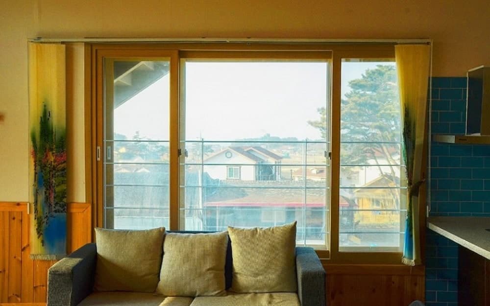 Boryeong Muchangpo Gandri House Pension