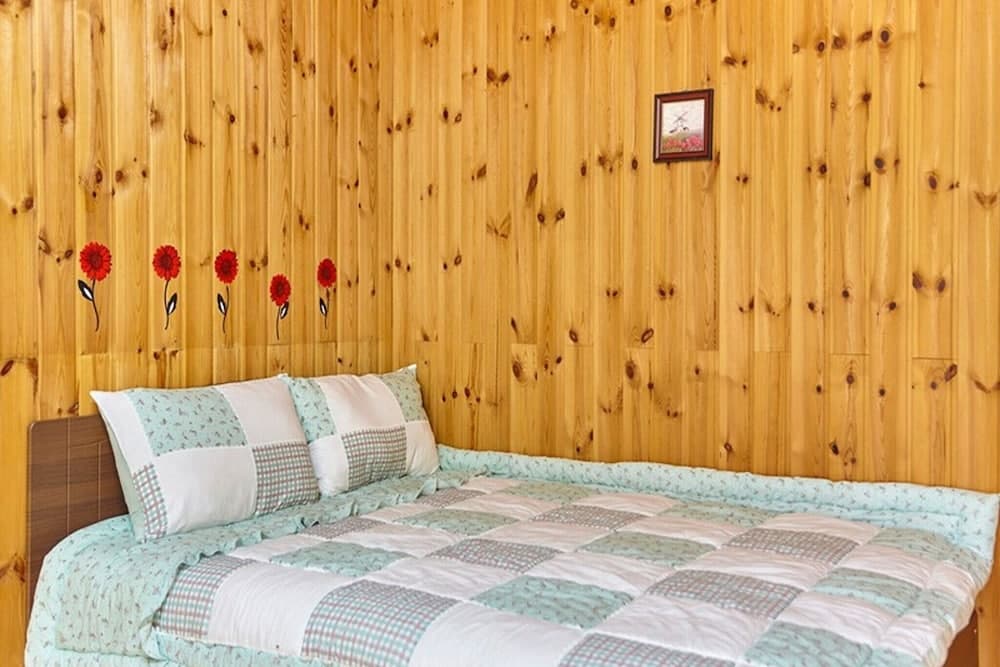 Pocheon Blooming Hill Pension