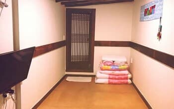 Jeonju Gohyeondang Pension