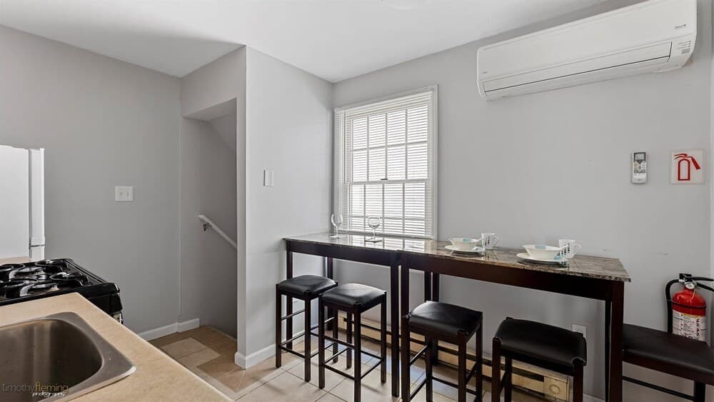 Ww410 East Magnolia Avenue Unit 101